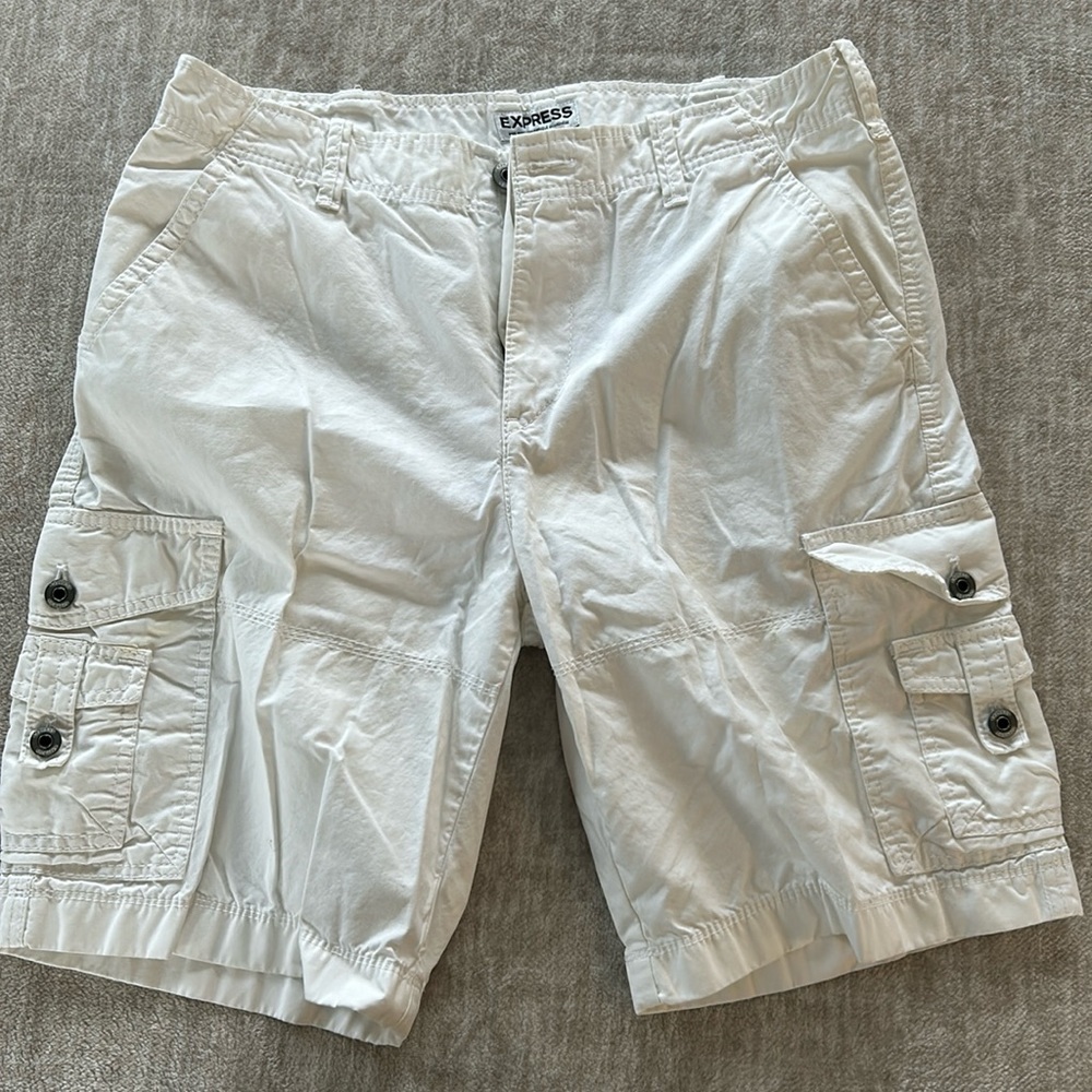 Express Men’s Cargo Shorts